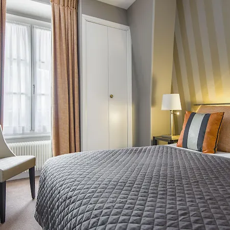 Hotel Eiffel Kennedy Parigi
